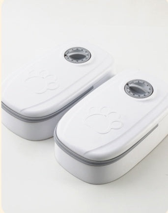 2-in-1 Gravity Pet Feeder & Water Dispenser – No Electricity Needed - PetLuxe Essentials 
